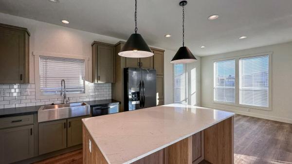 2023 Clayton 71HRR24563AH23 Mobile Home