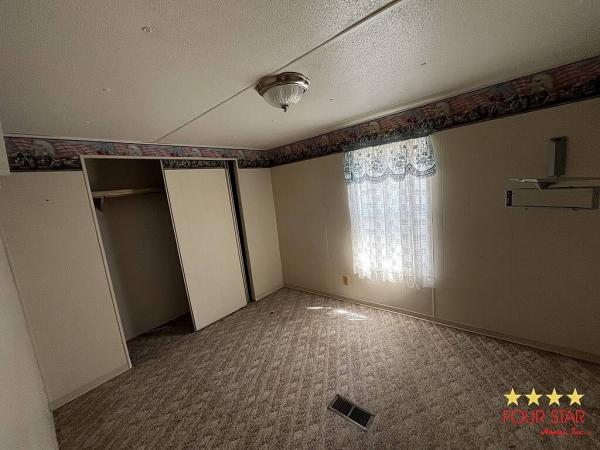 1982 MANA  Home