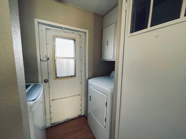 1973 BROOKDALE	 Mobile Home