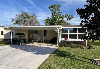 Mobile Home at 1630 Shady Ln Grand Island, FL 32735