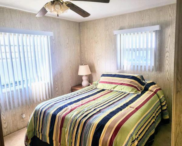 1979 TWIN Manufactured Home