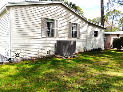 Photo 4 of 21 of home located at 8360 W. Verona Ln. Homosassa, FL 34448