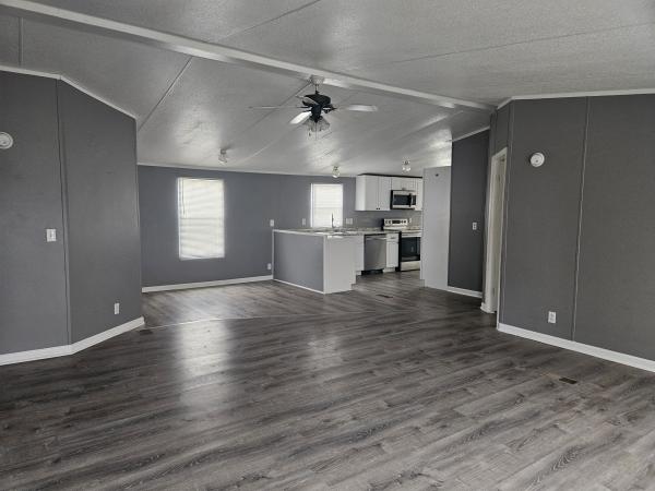 1999 Oakwood  Home