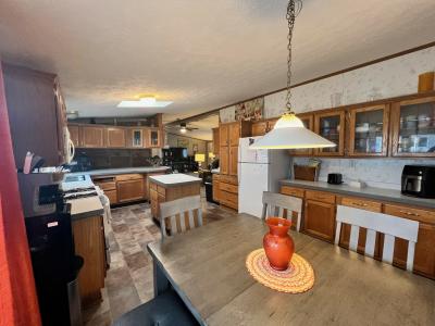 Photo 3 of 10 of home located at 4089 York Lane Jackson, MI 49201