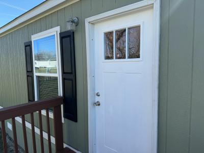 Photo 5 of 29 of home located at 111 Shady Grove #Shady111 Sanger, TX 76266