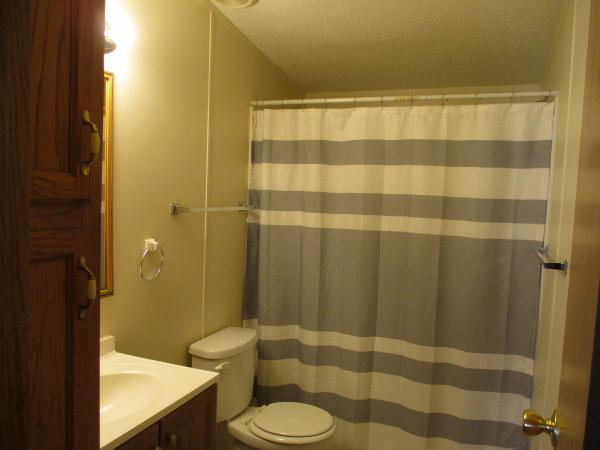 1998 Fleetwood n/a Mobile Home
