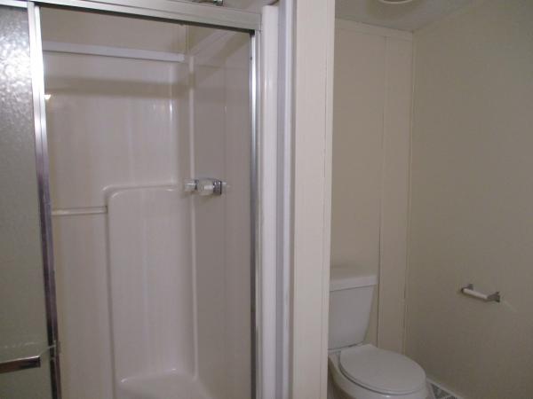 1998 Fleetwood n/a Mobile Home