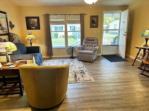 2005 Merit Manufactured Home