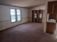 1988 Parkwood Manufactured Home