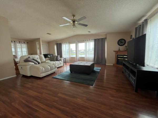 1993 Fleetwood Mobile Home For Sale