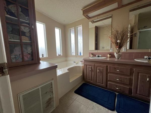 1993 Fleetwood Mobile Home