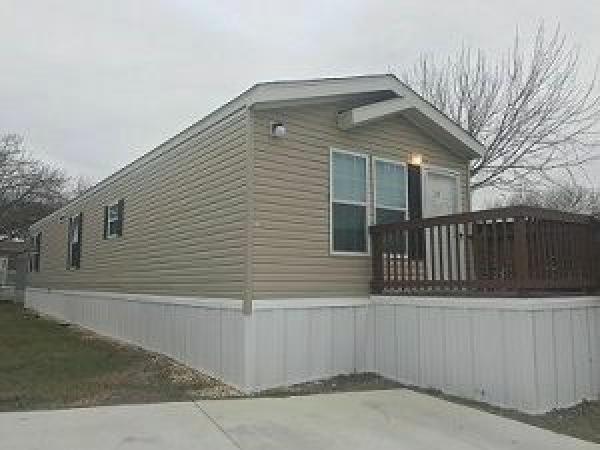 Photo 1 of 2 of home located at 4919 Laura Ln  #124 Kirby, TX 78219