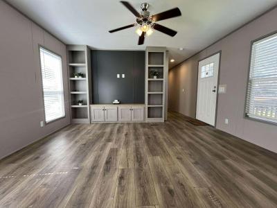 Photo 2 of 26 of home located at 201 Kathy #Ka201 Conroe, TX 77301