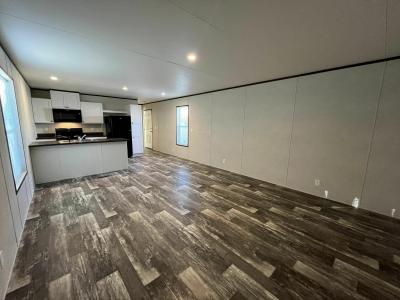 Photo 5 of 30 of home located at 1907 SW 12th #127 Lincoln, NE 68522