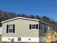 2025 EAGLE RIVER 58 LC-52G351  Home