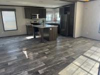 2025 EAGLE RIVER 58 LC-52G351  Home