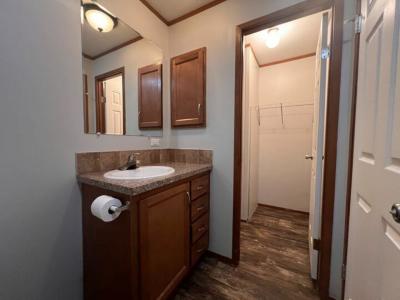 Photo 5 of 25 of home located at 3510 N. 9th St. #264 #264 Carter Lake, IA 51510