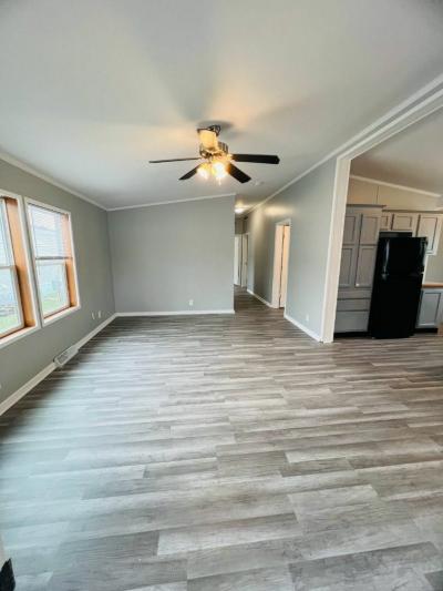 Mobile Home at 612 Mariway Rd Lot 71 Indianapolis, IN 46234