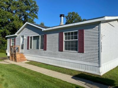 Photo 3 of 11 of home located at 4486 Rainbow Lane Flint, MI 48507