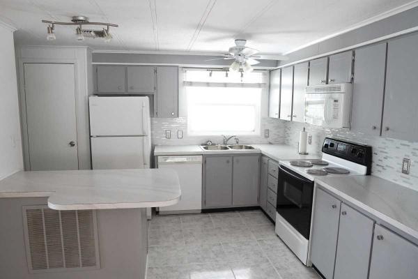 Photo 1 of 2 of home located at 15666 Bolesta Rd #152 Clearwater, FL 33760