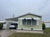 1985 SCHU 2BR/1.5BA Mobile Home