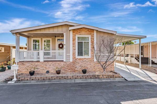 2010 Skyline Manufactured Home