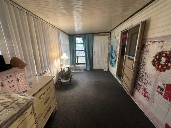 1984 Mobile Home