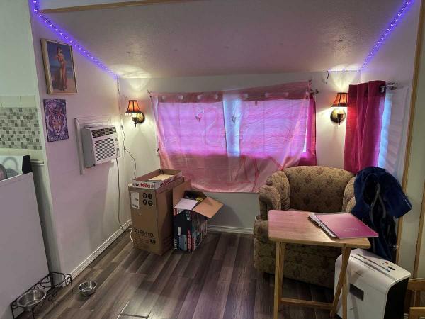 1984 Mobile Home