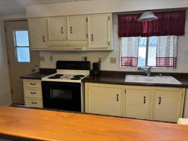 1980 United Manufactured Home