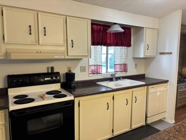 1980 United Manufactured Home
