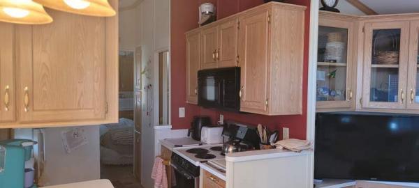 1995 Cavco Manufactured Home