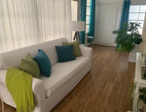 1994 Oakwood Mobile Home