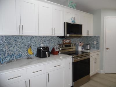 Photo 3 of 16 of home located at 445 Sunny Isle Lane Davenport, FL 33897