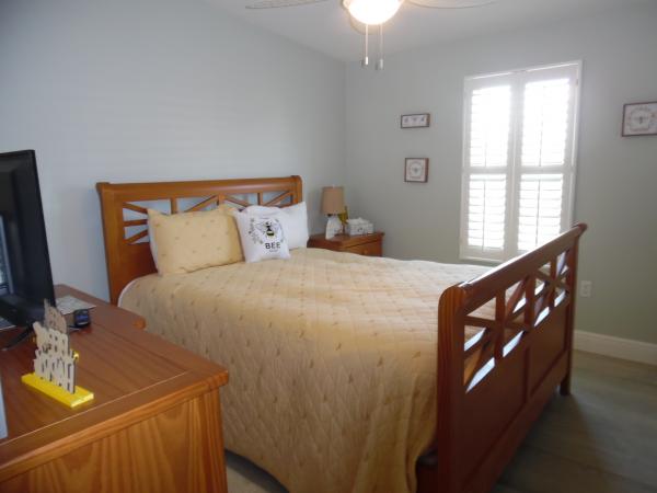 2004 Homes of Merit Mobile Home