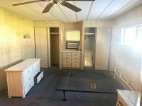 1977 SKYL Mobile Home