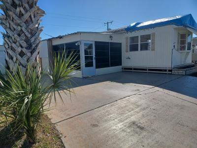 Photo 2 of 20 of home located at 41 Larkspur Ave Palmetto, FL 34221