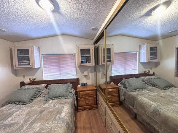 1990 MONT Manufactured Home