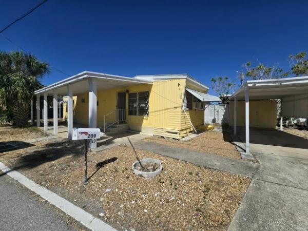 Photo 1 of 2 of home located at 1375 Pasadena Ave. S., #209 South Pasadena, FL 33707
