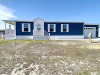 2025 Champion Home Builders, Inc. mobile Home