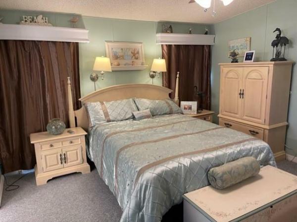 1992 Fleetwood Manufactured Home