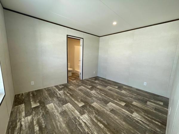 2025 Champion Home Builders, Inc. mobile Home