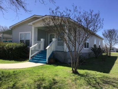 Mobile Home at 442 Limestone Dr New Braunfels, TX 78130