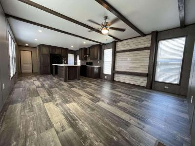 Photo 2 of 29 of home located at 203 Peggy #Pg203 Conroe, TX 77301