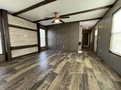 Photo 4 of 29 of home located at 203 Peggy #Pg203 Conroe, TX 77301