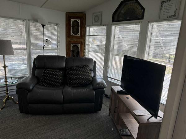 1986 Mobile Home