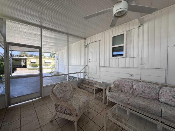 1976 Mobile Home