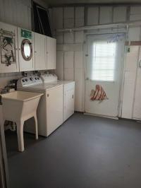 1980 Manufactured Home