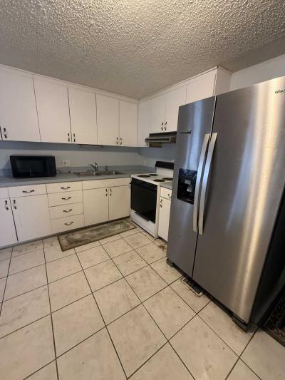 Photo 6 of 29 of home located at 28488 Us Highway 19 North #100 Clearwater, FL 33761