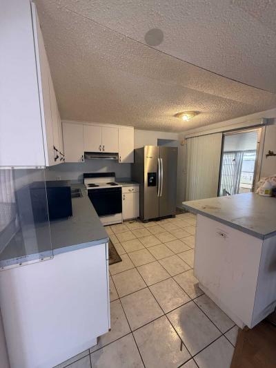 Photo 7 of 29 of home located at 28488 Us Highway 19 North #100 Clearwater, FL 33761