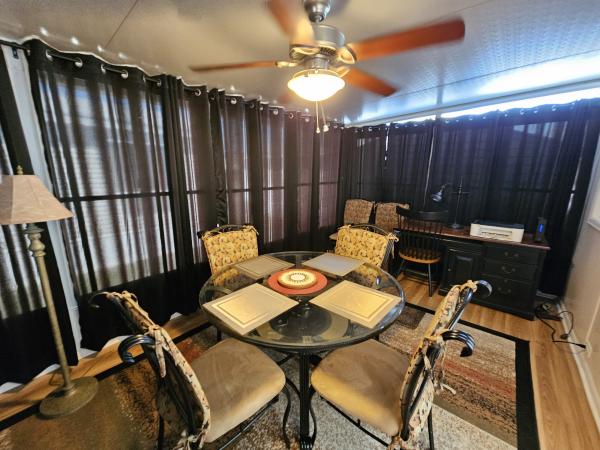 2005 Mobile Home